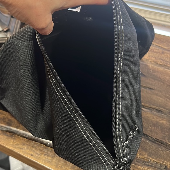 Modere Backpack - Picture 3 of 3